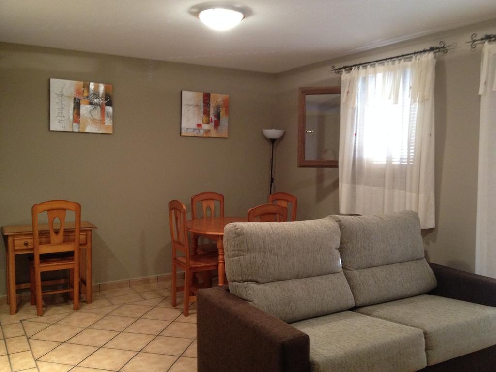 Apartamentos Residencial Fornocal Alquezar Phòng bức ảnh